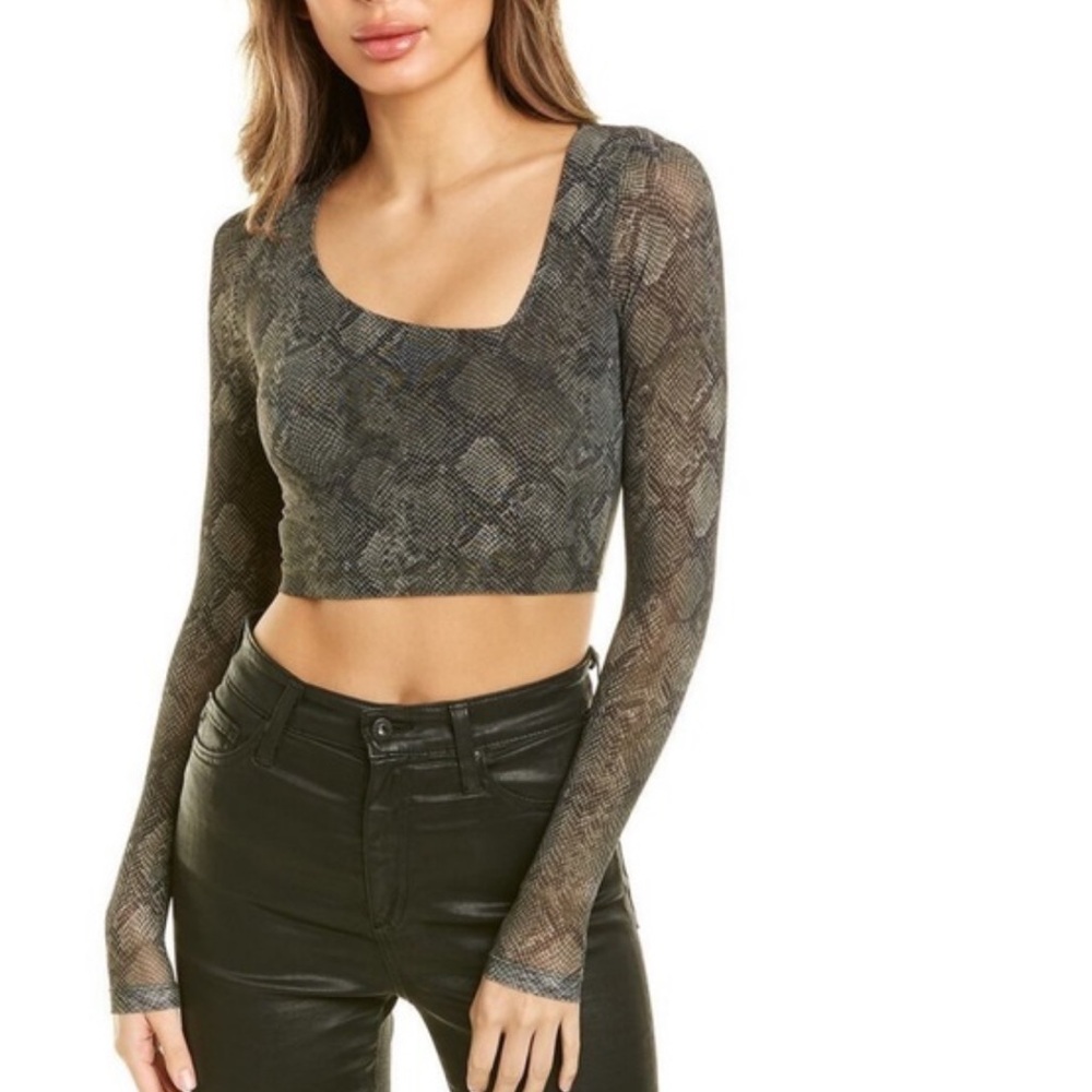 NEW GOOD AMERICAN Asymmetrical Mesh Crop Top Size Medium Print Hunter Snake